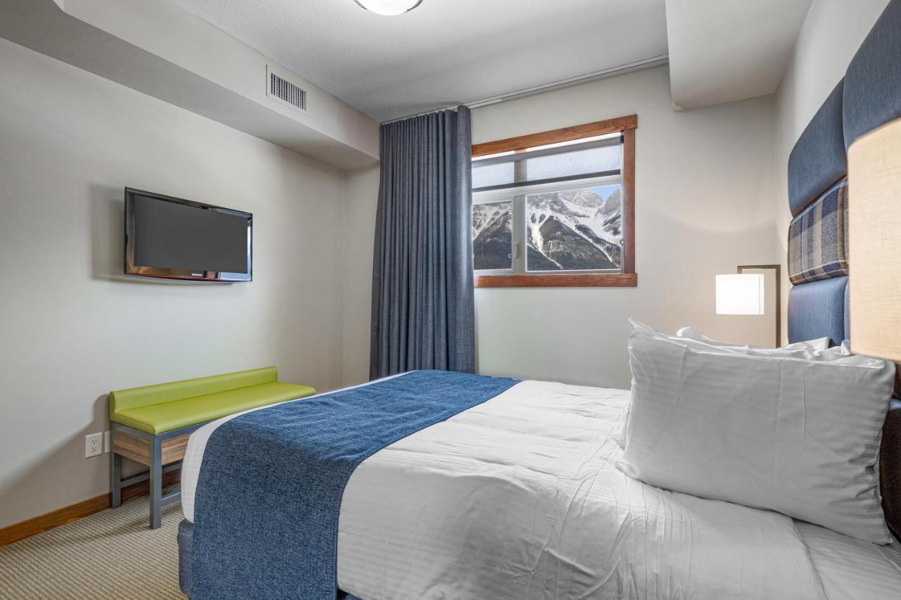 Stoneridge Mountain Managed By Little Sister Getaways Canmore