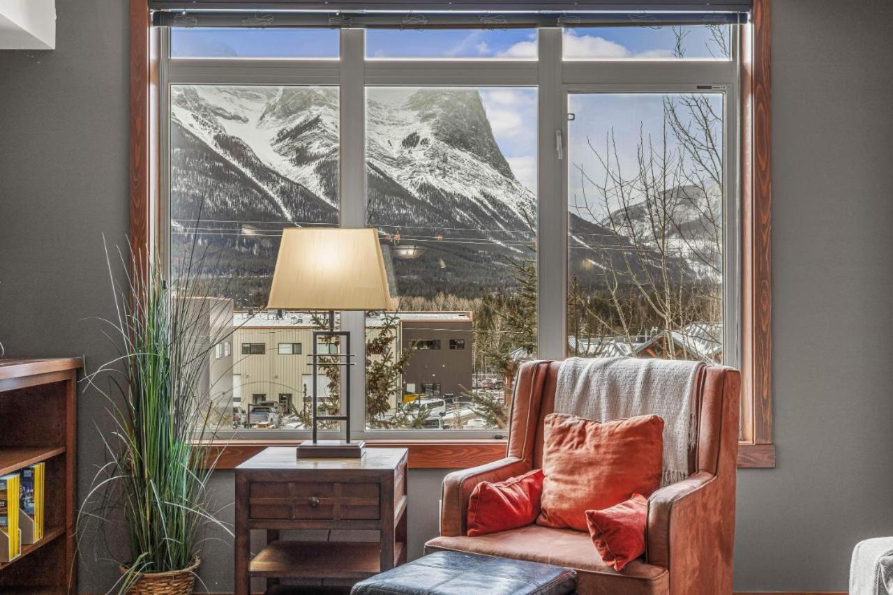 Apartment Stoneridge Mountain Managed By Little Sister Getaways Canmore